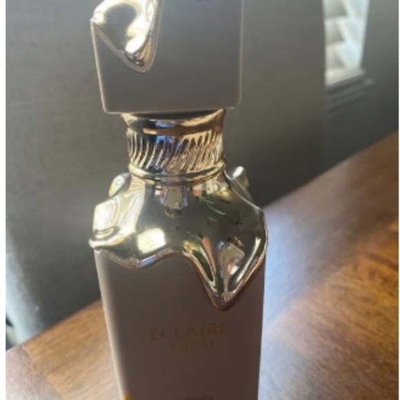 Lattafa ECLAIRE - Picture 1 of 1